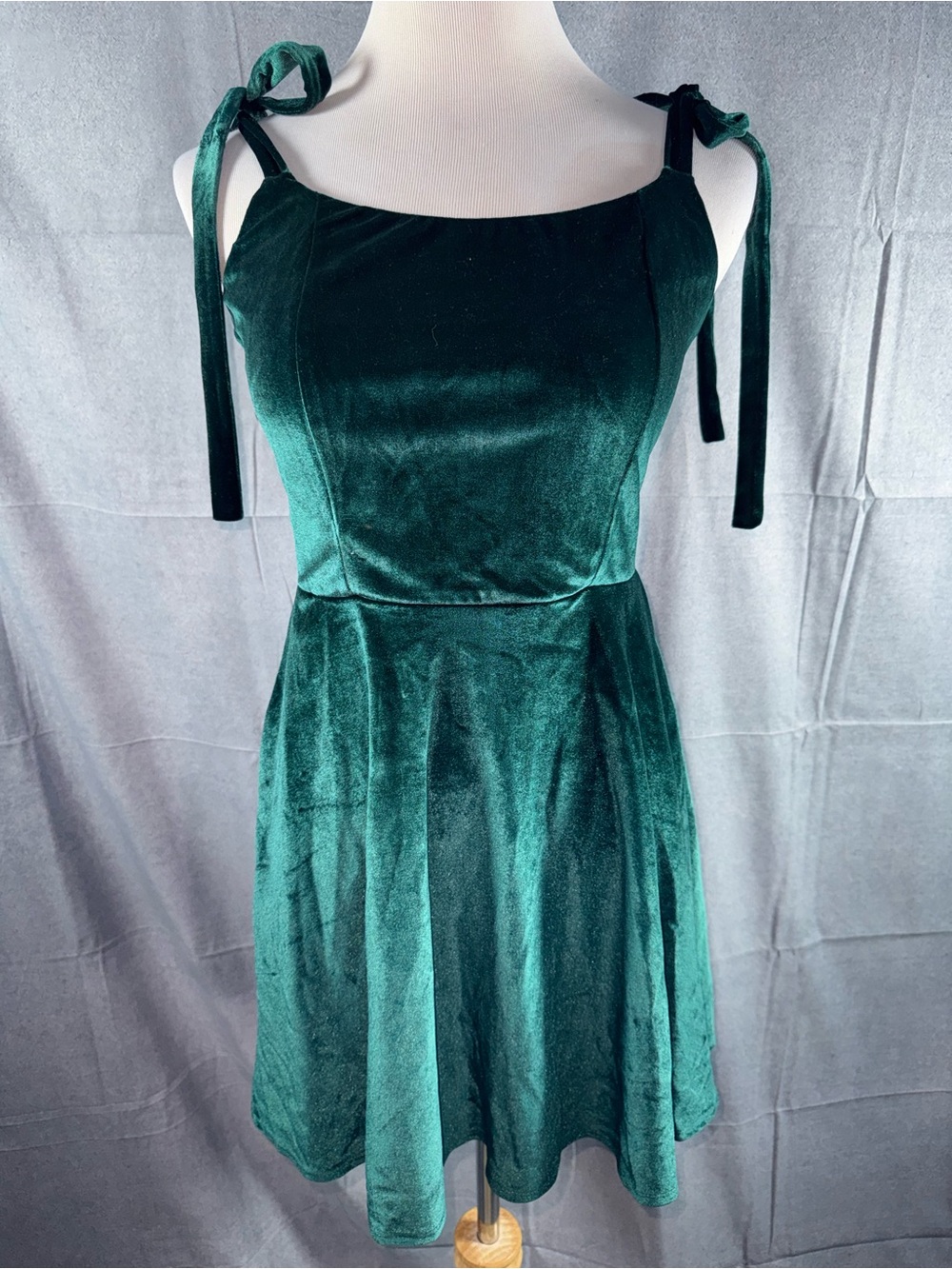 2600-Trixxi Emerald Green Velvet Tie-Strap Mini Dress